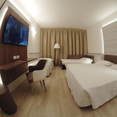 Hotel Victoria Vicenza Exteriör bild