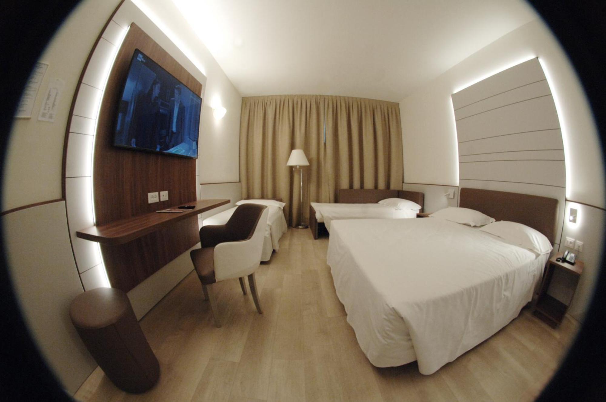 Hotel Victoria Vicenza Exteriör bild