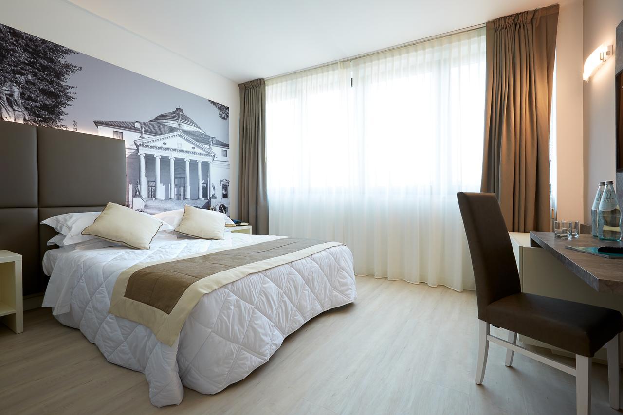 Hotel Victoria Vicenza Exteriör bild